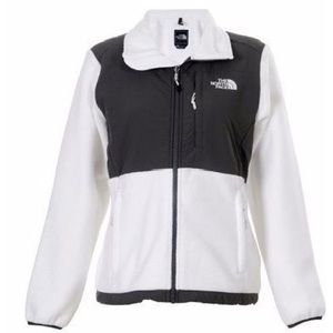SOLD-NORTH FACE White Denali Fleece Jacket, Small